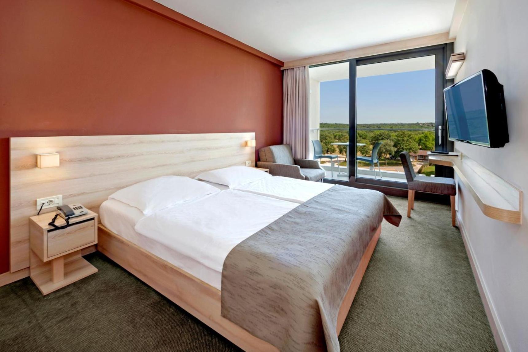 Materada Plava Laguna Hotel 3*